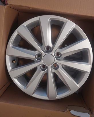 cerchi in lega 15"