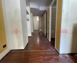 Negozio Taranto [Cod. rif 3237800ACG]