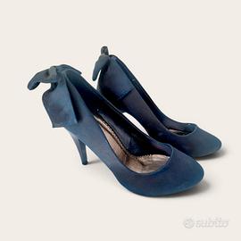 Scarpe vintage tacco a spillo raso blu e fiocco 