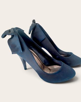 Scarpe vintage tacco a spillo raso blu e fiocco 