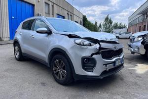KIA SPORTAGE SINISTRATA 2016