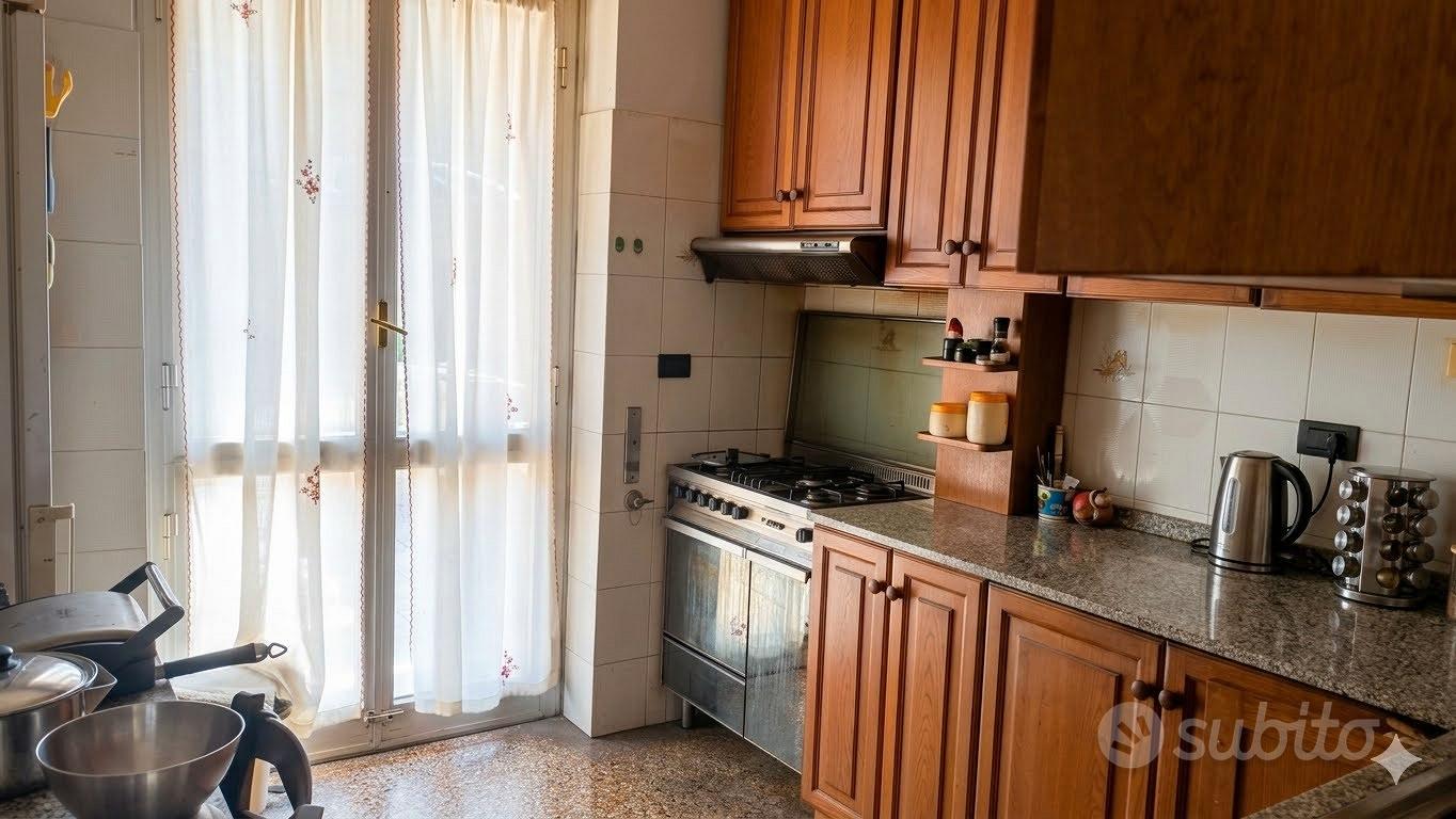 Appartamento – Genova, Quadrilatero, Centro Est - Altro