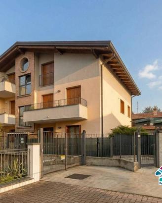 Appartamento di 91 m² con 3 locali e box auto a Bi