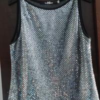 Top elegante da sera con paillettes colore argento