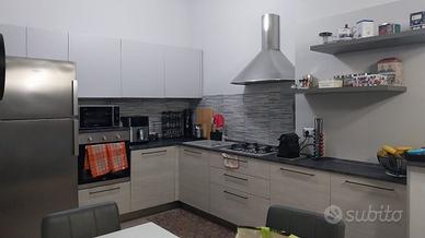 Cucina completa seminuova