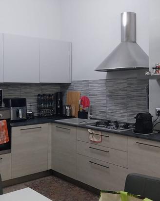 Cucina completa seminuova
