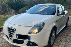 Giulietta 2.0 JTDM-2 2011 Distinctive
