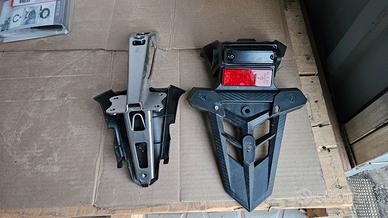 Portatarga originale Honda Hornet 750