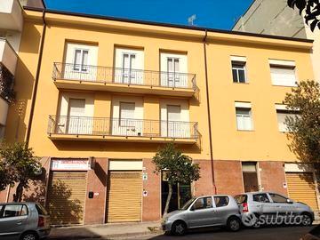 Via Pr. Maria, locale fronte strada mq 37