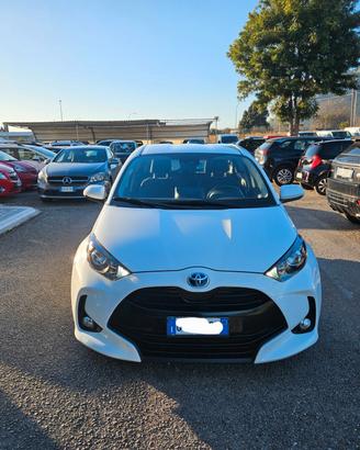 Toyota Yaris 1.5 Hybrid 5 porte Business