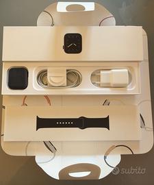 Apple Watch Series 5 GPS + Cellular