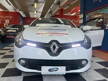 RENAULT CLIO "COSTUME NATIONAL" 1.2 BENZINA - NE