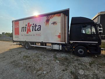 Camion Iveco ML 160