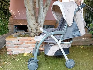 Passeggino leggero chicco