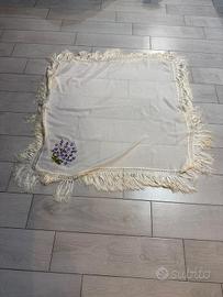 Foulard di seta antica cucito a mano Vintage usato