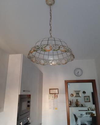 Lampadario colorato in plastica