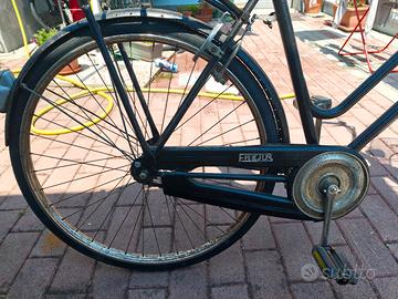 bicicletta d'epoca FREJUS da donna ruote nuove 