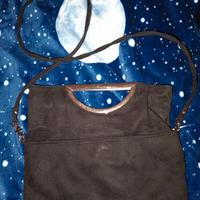 Borsa Primadonna Collection nera con manico oro