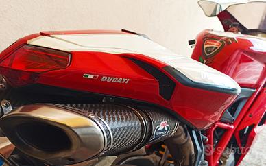 Ducati 848