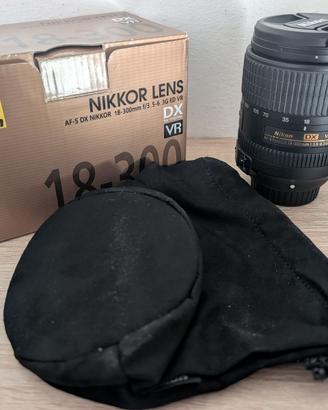 Obiettivo Nikon AF-S 18-300 mm VR
