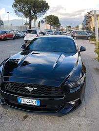 Ford mustang 2017