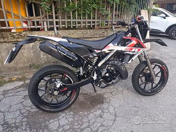 MOTARD Rieju MRT 50 - 2022-MOT.2T MINARELLI