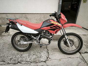 Honda XR 126 4 tempi km. 35.000 anno 2001