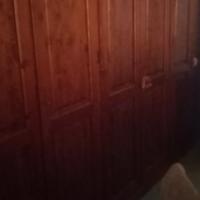 Armadio in pino massiccio 