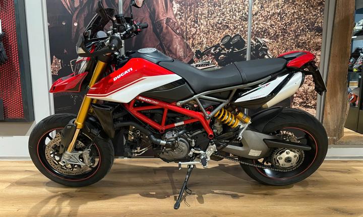 Ducati Hypermotard 950 SP - Ohlins e Quickshift