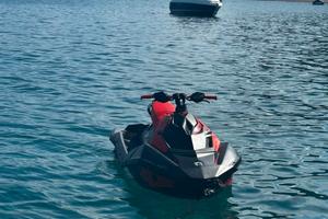 Sea Doo Spark Trixx 3up con carrello omologato