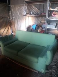 divano due posti 