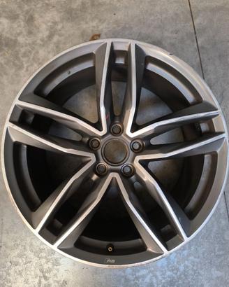 Cerchio Singolo 19" ORIGINALE - AUDI SPORT RS