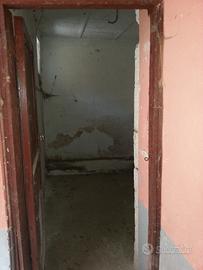 Isernia - Centro storico - Fondaco di 23 mq