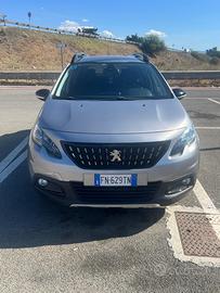 Peugeot 2008 Puretech GT Line 1.2  110cv