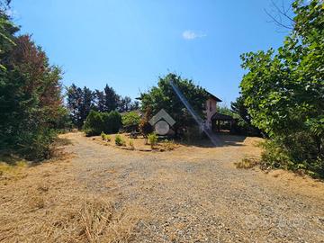 BIFAMILIARE A CASTELNUOVO BELBO