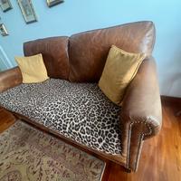 Divano in pelle due posti