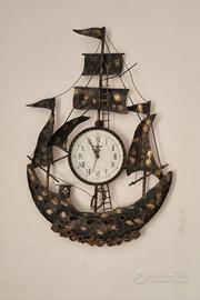 Orologio da parete in ferro battuto forma veliero