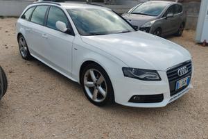 AUDI A 4 S-LINE
