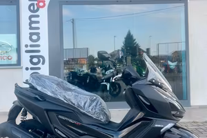 KYMCO DOWNTOWN 350 GT PAGHI 151 EURO AL MESE +CONS