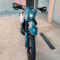 Faro LED Husqvarna TE FE enduro dal 2017 al 2026