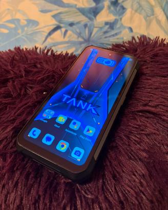 Smartphone con Night Vision PROIETTORE integrato