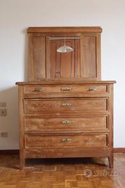 Comò vintage in legno