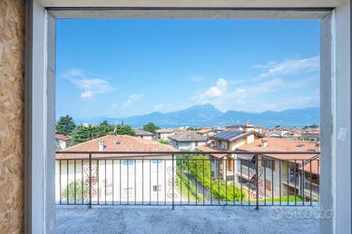 Attico / Mansarda di 140 m² con 3 locali e box aut