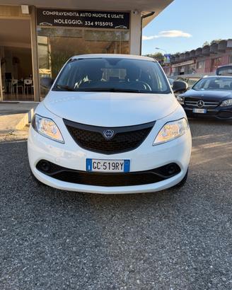 Lancia Ypsilon 1.0 FireFly 5 porte S&S Hybrid Mary