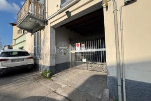 BOX DOPPIO A REVELLINO