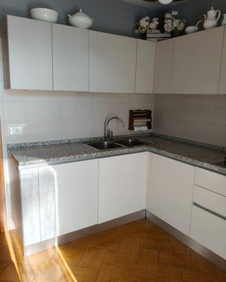 cucina Caesar in rovere. .