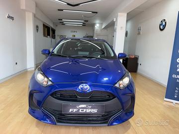 Toyota Yaris 1.5 Hybrid 5 porte Trend con 1300 Imm