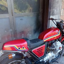 Moto Guzzi V 50 cafe racer