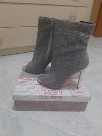 Stivaletto argentato tacco a spillo n38 Miss Globo