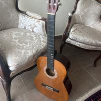 Chitarra classica senza tasti